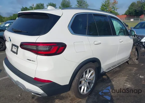 2022 BMW X5 xDrive40I z USA, uszkodzony, nr VIN 5UXCR6C09N9K38691
